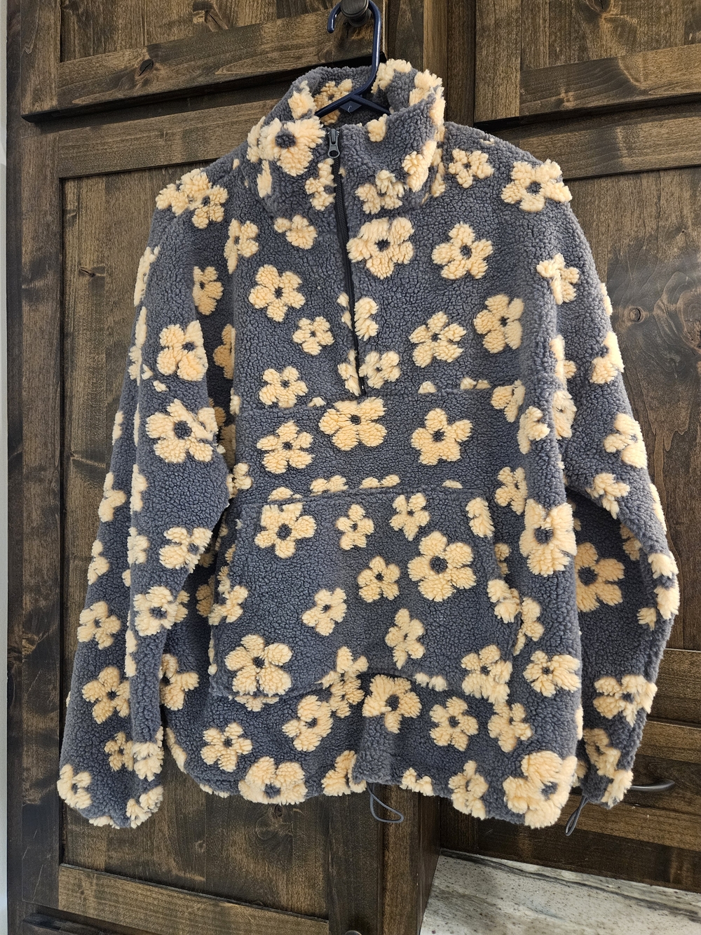 Cozy Floral Sherpa Pullover - Gray with Cream Flowers